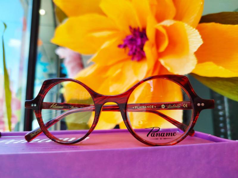 Vente de lunettes de vue pour femme avec montures créateurs et verres Zeiss à Jarville-la-Malgrange près de Nancy